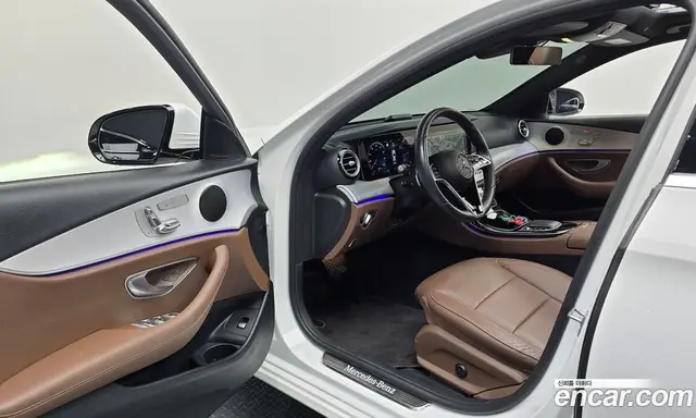 Mercedes-Benz E-Class 2021 2.0 автомат (гидро), миниатюра 12
