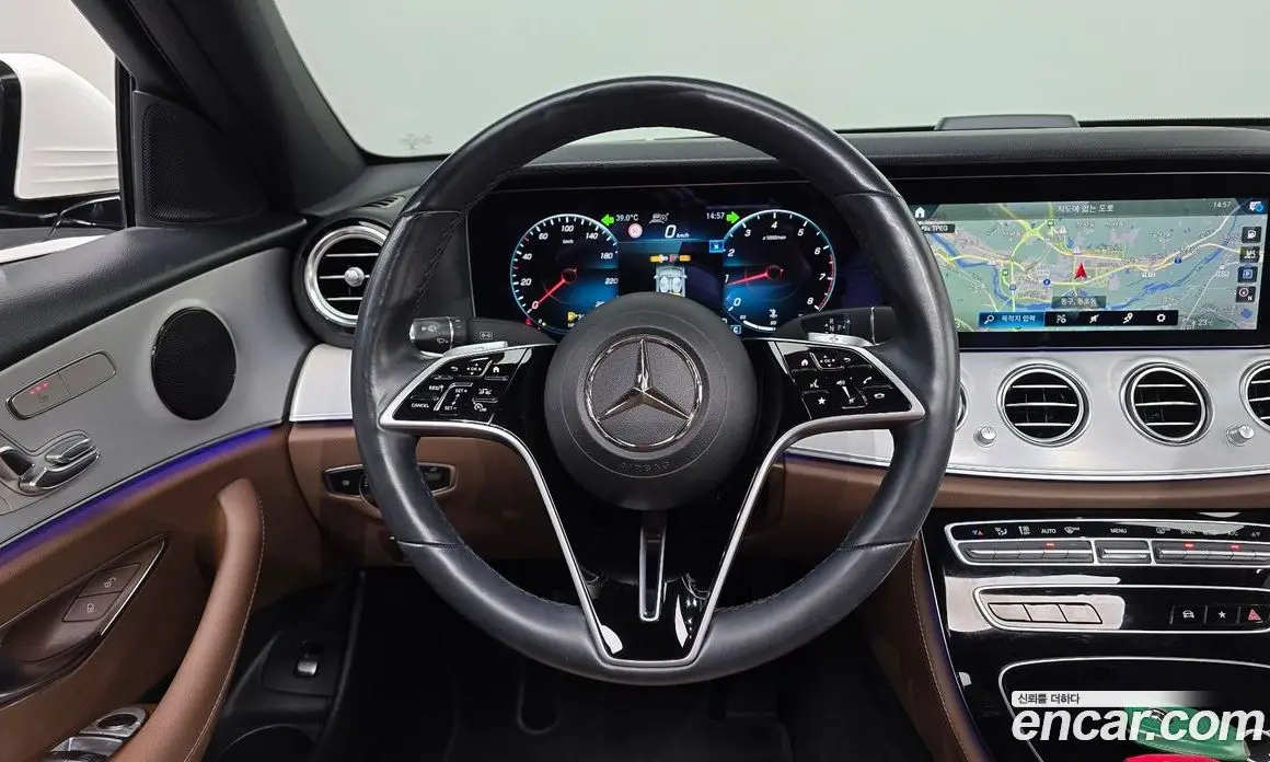 Mercedes-Benz E-Class 2021 2.0 автомат (гидро), фото 17 Mercedes-Benz E-Class 2021 2.0 автомат (гидро), фото 17