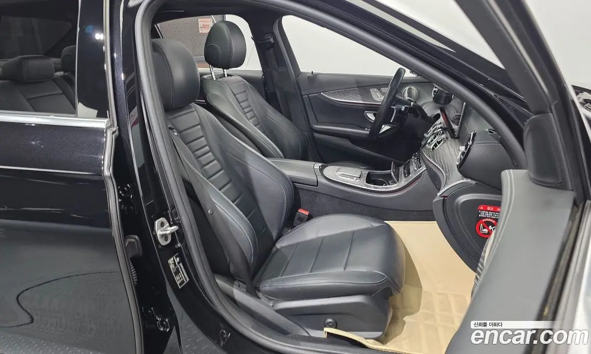 Mercedes-Benz E-Class 2021 2.0 автомат (гидро), фото 16