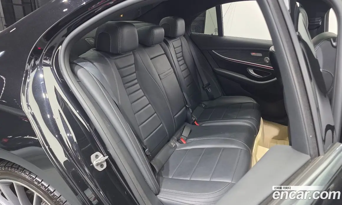 Mercedes-Benz E-Class 2021 2.0 автомат (гидро), фото 18