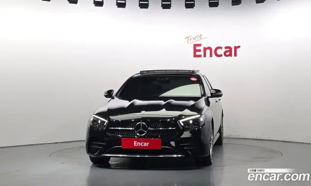 Mercedes-Benz E-Class 2021 2.0 автомат (гидро), миниатюра 3