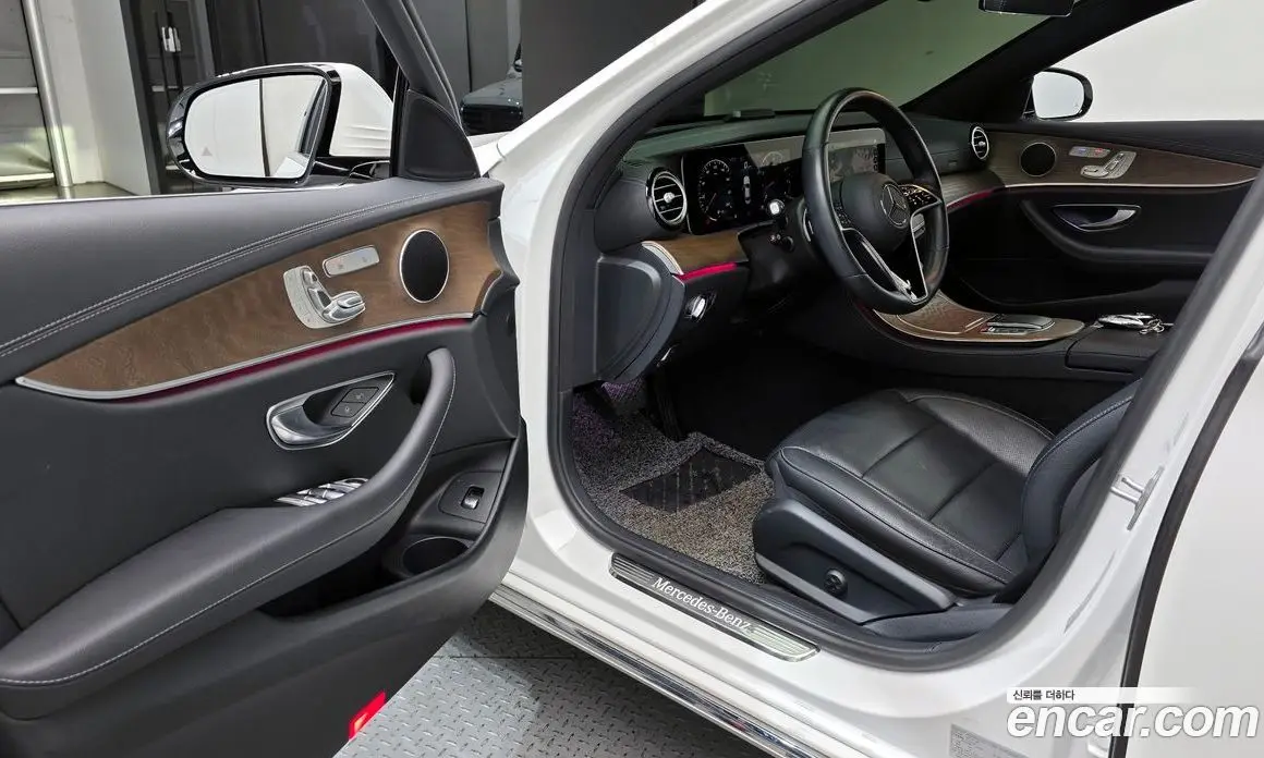Mercedes-Benz E-Class 2022 2.0 автомат (гидро), фото 11