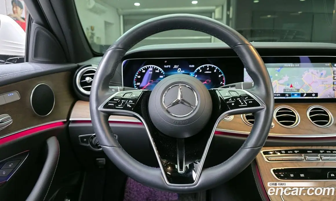 Mercedes-Benz E-Class 2022 2.0 автомат (гидро), фото 13