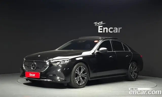 Mercedes-Benz E-Class, 2025, 14 282 км