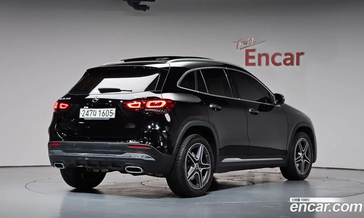 Mercedes-Benz GLA-Class 2020 2.0 автомат (гидро), фото 1 Mercedes-Benz GLA-Class 2020 2.0 автомат (гидро), фото 1