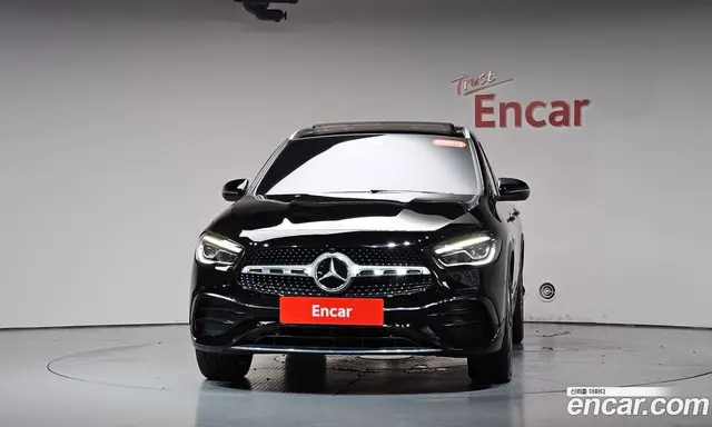 Mercedes-Benz GLA-Class 2020 2.0 автомат (гидро), миниатюра 2 Mercedes-Benz GLA-Class 2020 2.0 автомат (гидро), миниатюра 2