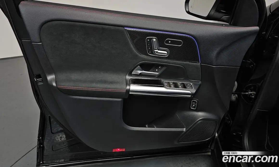 Mercedes-Benz GLA-Class 2020 2.0 автомат (гидро), фото 13 Mercedes-Benz GLA-Class 2020 2.0 автомат (гидро), фото 13