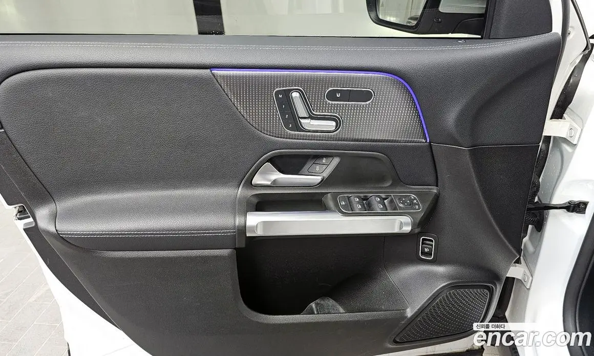 Mercedes-Benz GLB-Class 2020 2.0 автомат (гидро), фото 14 Mercedes-Benz GLB-Class 2020 2.0 автомат (гидро), фото 14