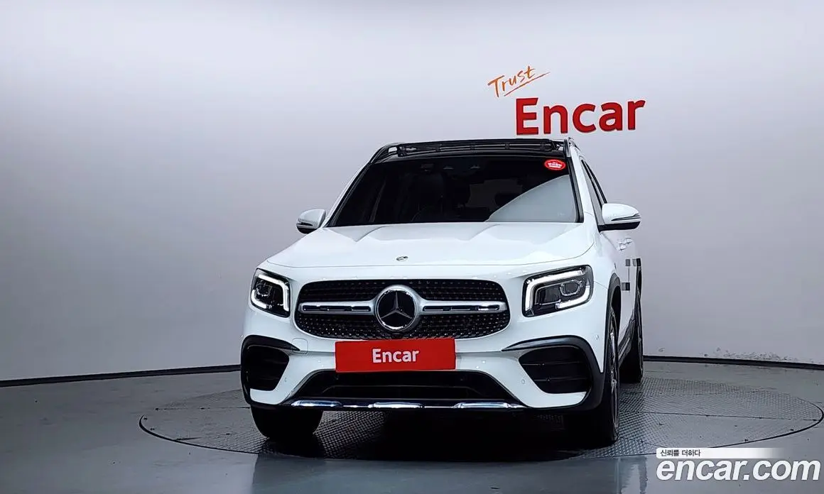 Mercedes-Benz GLB-Class 2022 2.0 автомат (гидро), фото 3