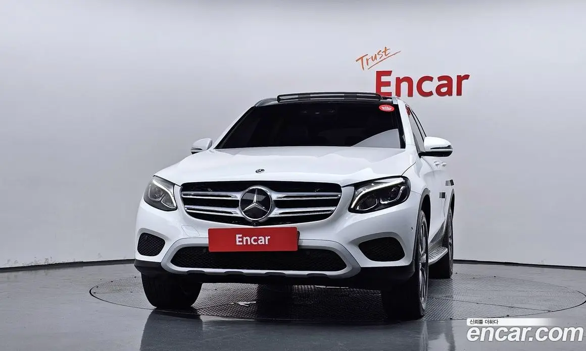Mercedes-Benz GLC-Class 2018 2.0 автомат (гидро), фото 3 Mercedes-Benz GLC-Class 2018 2.0 автомат (гидро), фото 3