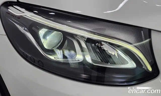 Mercedes-Benz GLC-Class 2018 2.0 автомат (гидро), миниатюра 8 Mercedes-Benz GLC-Class 2018 2.0 автомат (гидро), миниатюра 8