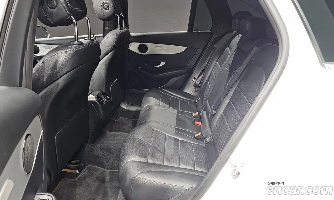 Mercedes-Benz GLC-Class 2018 2.1 автомат (гидро), фото 17 Mercedes-Benz GLC-Class 2018 2.1 автомат (гидро), фото 17