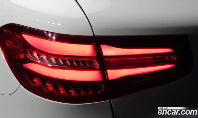 Mercedes-Benz GLC-Class 2018 2.1 автомат (гидро), миниатюра 8 Mercedes-Benz GLC-Class 2018 2.1 автомат (гидро), миниатюра 8