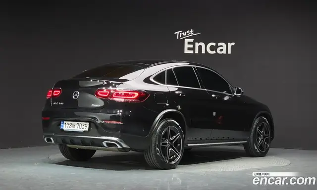 Mercedes-Benz GLC-Class 2022 2.0 автомат (гидро), миниатюра 2