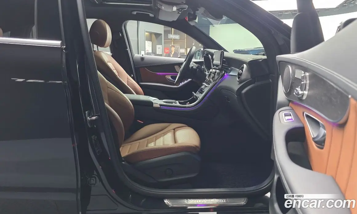Mercedes-Benz GLC-Class 2022 2.0 автомат (гидро), фото 16