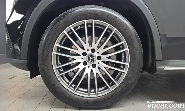 Mercedes-Benz GLC-Class 2023 2.0 автомат (гидро), миниатюра 4 Mercedes-Benz GLC-Class 2023 2.0 автомат (гидро), миниатюра 4