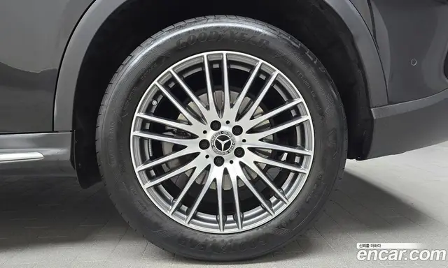 Mercedes-Benz GLC-Class 2023 2.0 автомат (гидро), миниатюра 6 Mercedes-Benz GLC-Class 2023 2.0 автомат (гидро), миниатюра 6