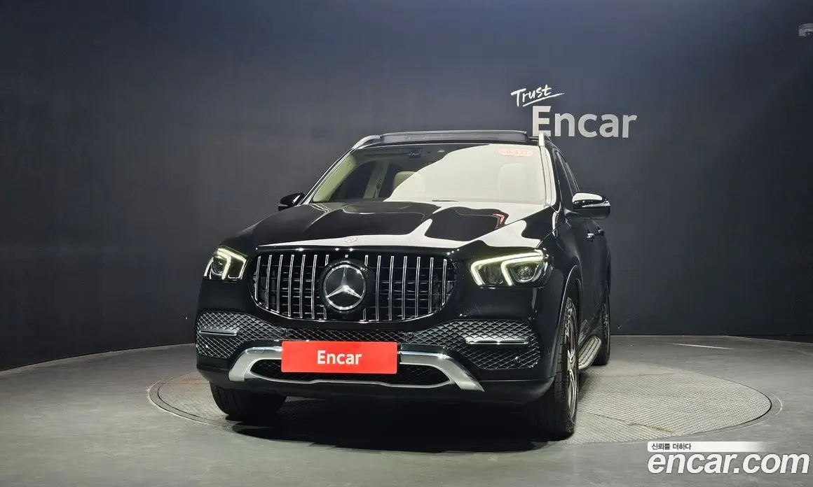Mercedes-Benz GLE-Class 2020 1.9 автомат (гидро), фото 2 Mercedes-Benz GLE-Class 2020 1.9 автомат (гидро), фото 2