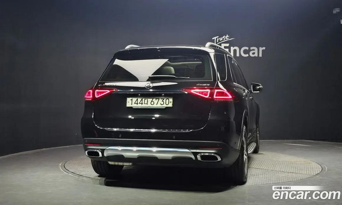 Mercedes-Benz GLE-Class 2020 1.9 автомат (гидро), фото 3 Mercedes-Benz GLE-Class 2020 1.9 автомат (гидро), фото 3