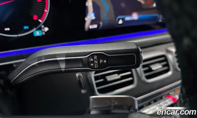 Mercedes-Benz GLE-Class 2023 3.0 автомат (гидро), миниатюра 12