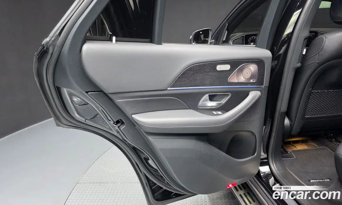 Mercedes-Benz GLE-Class 2023 3.0 автомат (гидро), фото 15