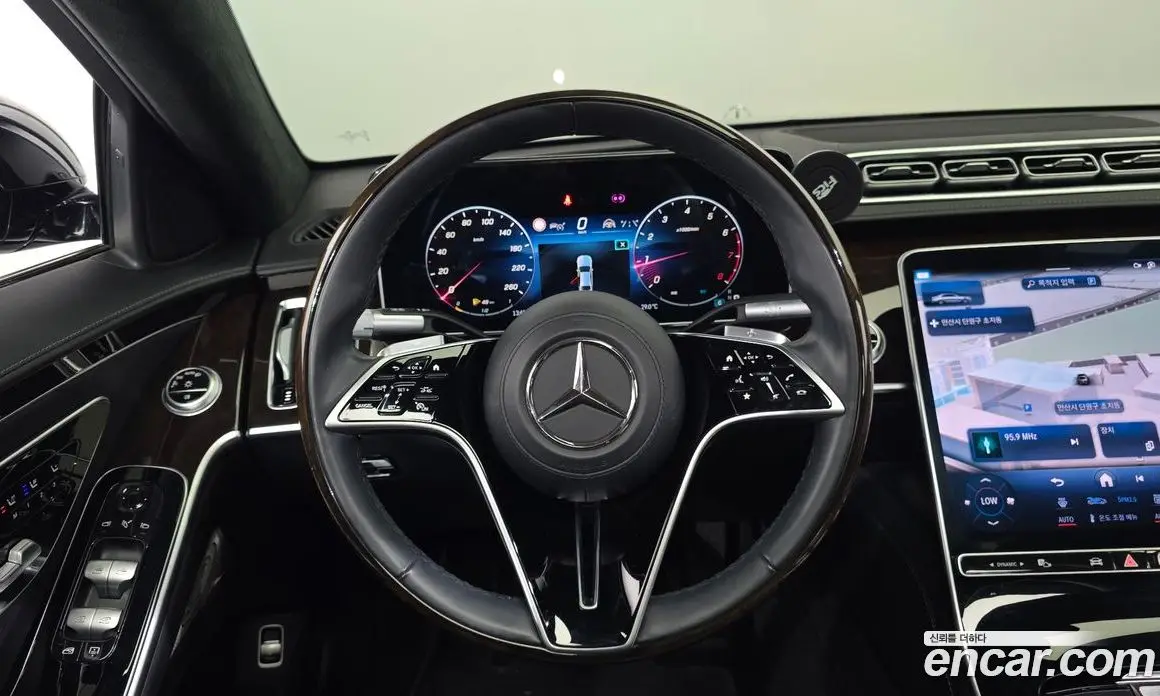 Mercedes-Benz S-Class 2021 4.0 автомат (гидро), фото 20 Mercedes-Benz S-Class 2021 4.0 автомат (гидро), фото 20