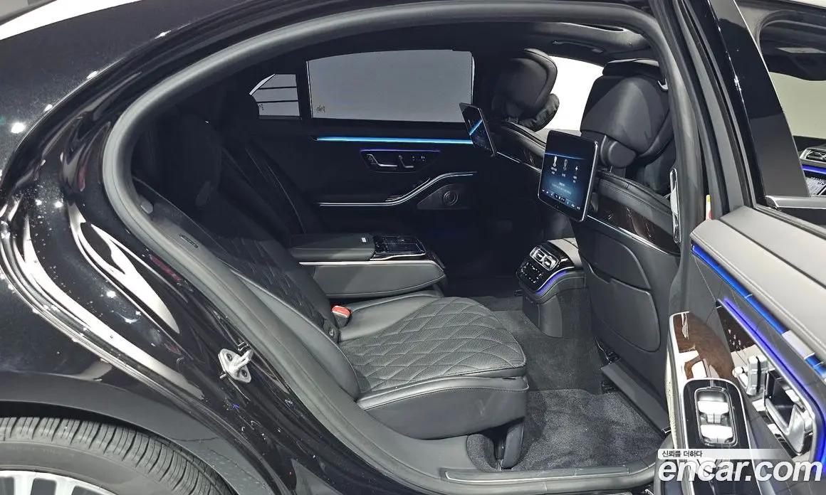Mercedes-Benz S-Class 2022 4.0 автомат (гидро), фото 17