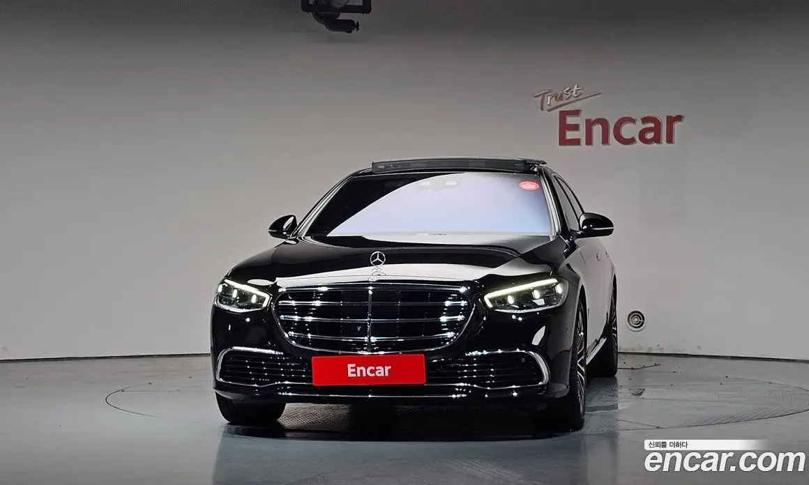Mercedes-Benz S-Class 2022 4.0 автомат (гидро), фото 3