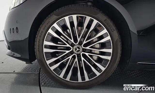 Mercedes-Benz S-Class 2022 4.0 автомат (гидро), миниатюра 5