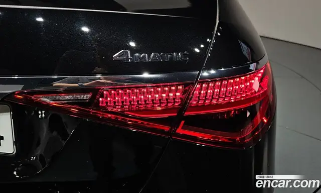 Mercedes-Benz S-Class 2022 4.0 автомат (гидро), миниатюра 9