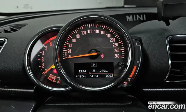 Mini Clubman 2020 2.0 автомат (гидро), миниатюра 11
