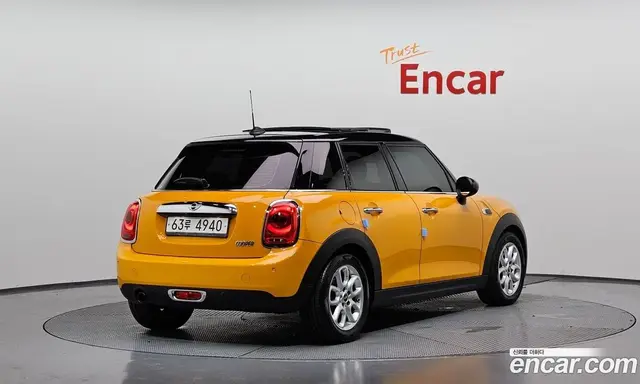 Mini Cooper, 2015, 117 762 км