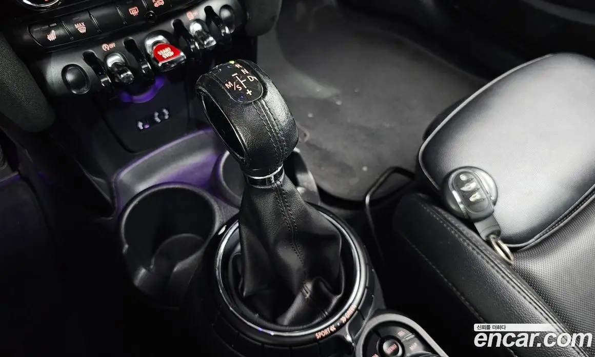 Mini Cooper 2015 1.5 автомат (гидро), фото 11