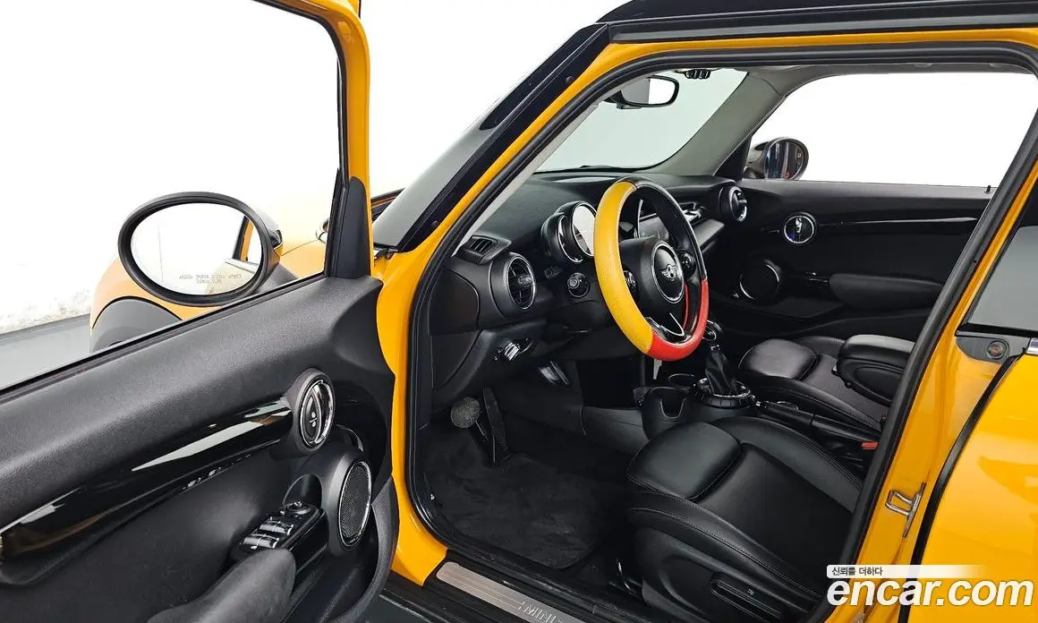 Mini Cooper 2015 1.5 автомат (гидро), фото 12