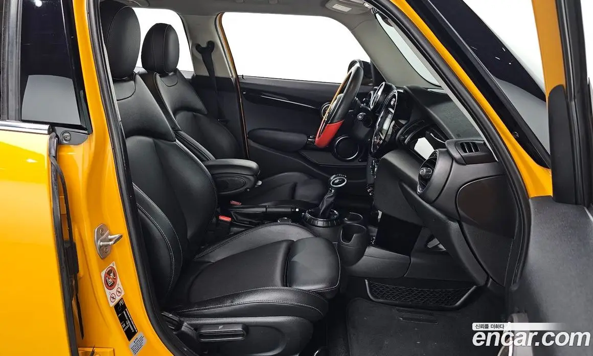 Mini Cooper 2015 1.5 автомат (гидро), фото 16