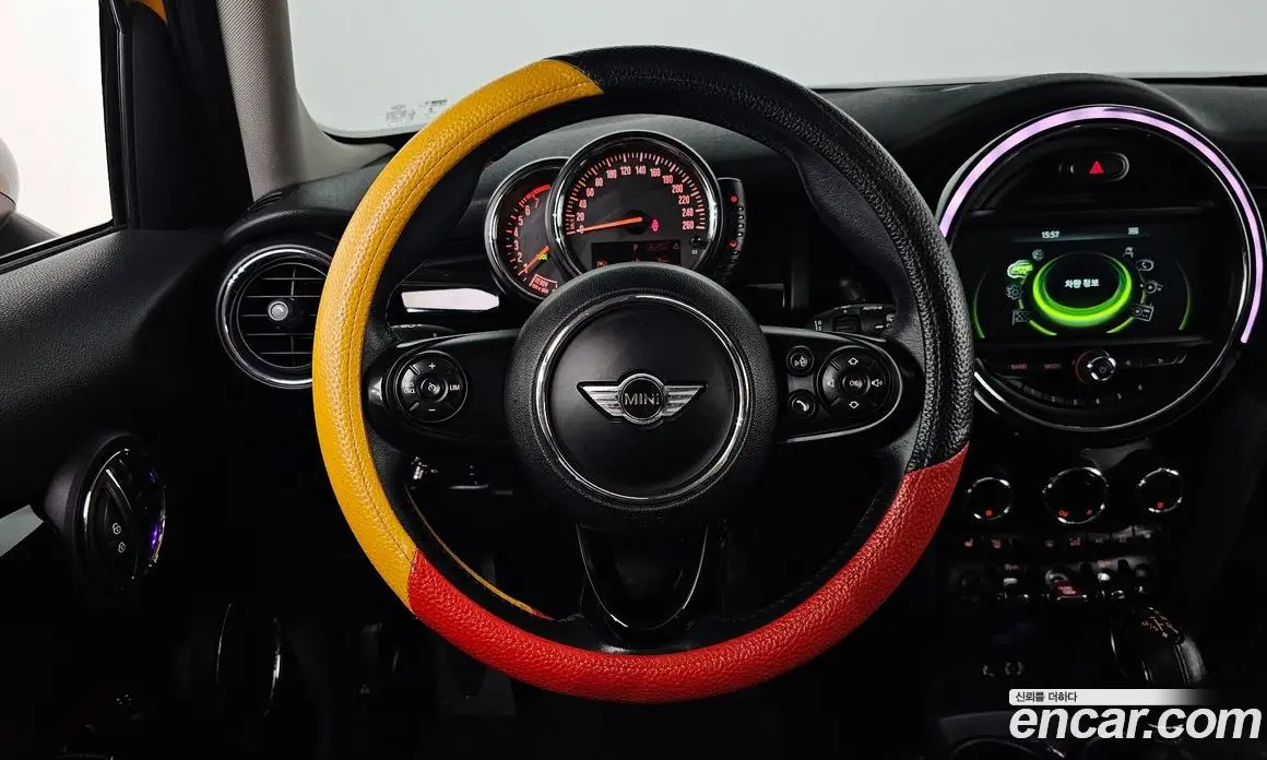 Mini Cooper 2015 1.5 автомат (гидро), фото 18