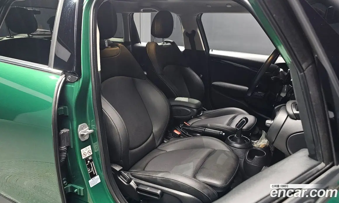 Mini Cooper 2019 2.0 автомат (гидро), фото 15