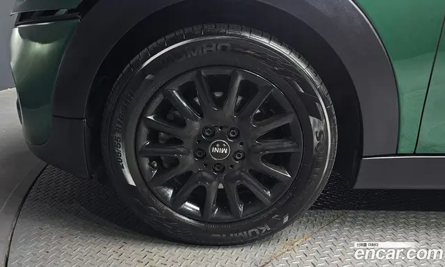 Mini Cooper 2019 2.0 автомат (гидро), миниатюра 4