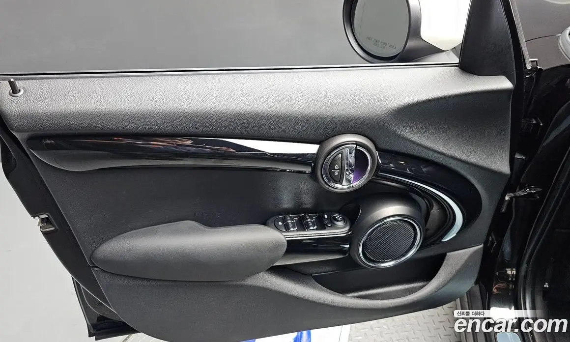 Mini Cooper 2020 1.5 автомат (гидро), фото 14