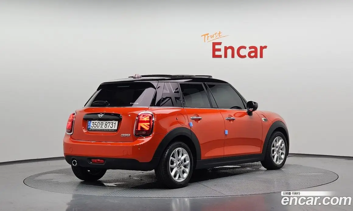 Mini Cooper 2021 1.5 автомат (гидро), фото 2 Mini Cooper 2021 1.5 автомат (гидро), фото 2