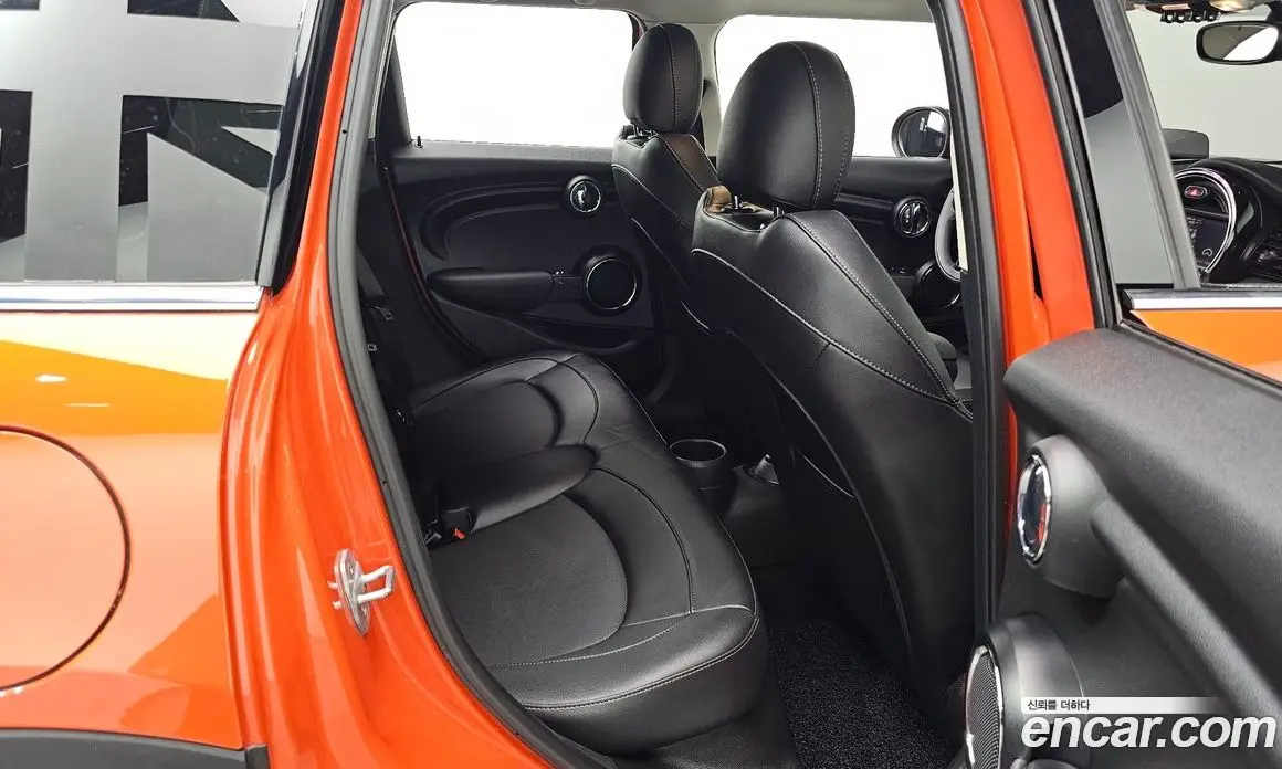 Mini Cooper 2021 1.5 автомат (гидро), фото 16 Mini Cooper 2021 1.5 автомат (гидро), фото 16