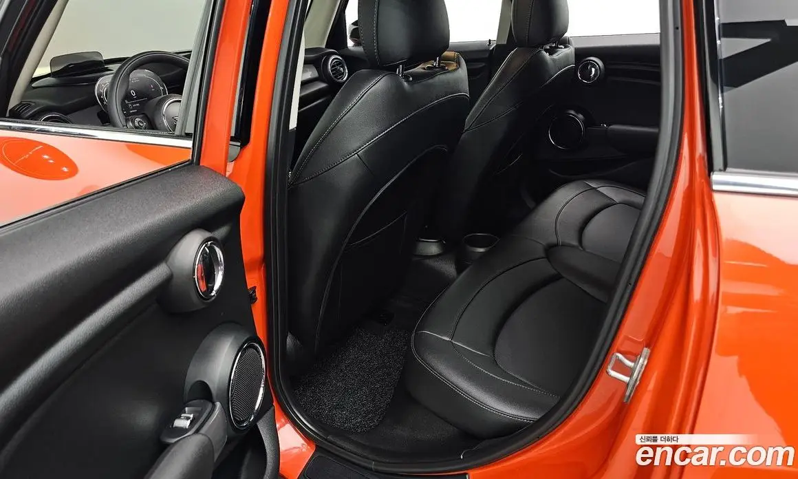 Mini Cooper 2021 1.5 автомат (гидро), фото 18 Mini Cooper 2021 1.5 автомат (гидро), фото 18