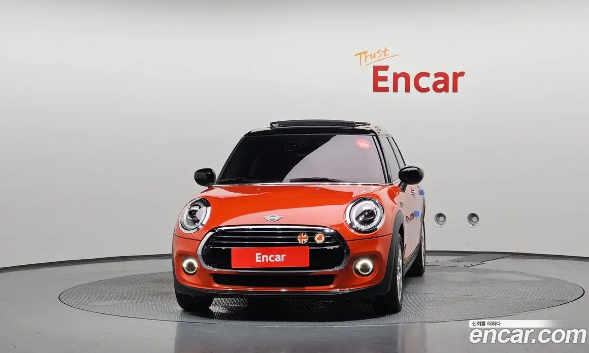 Mini Cooper 2021 1.5 автомат (гидро), фото 3 Mini Cooper 2021 1.5 автомат (гидро), фото 3