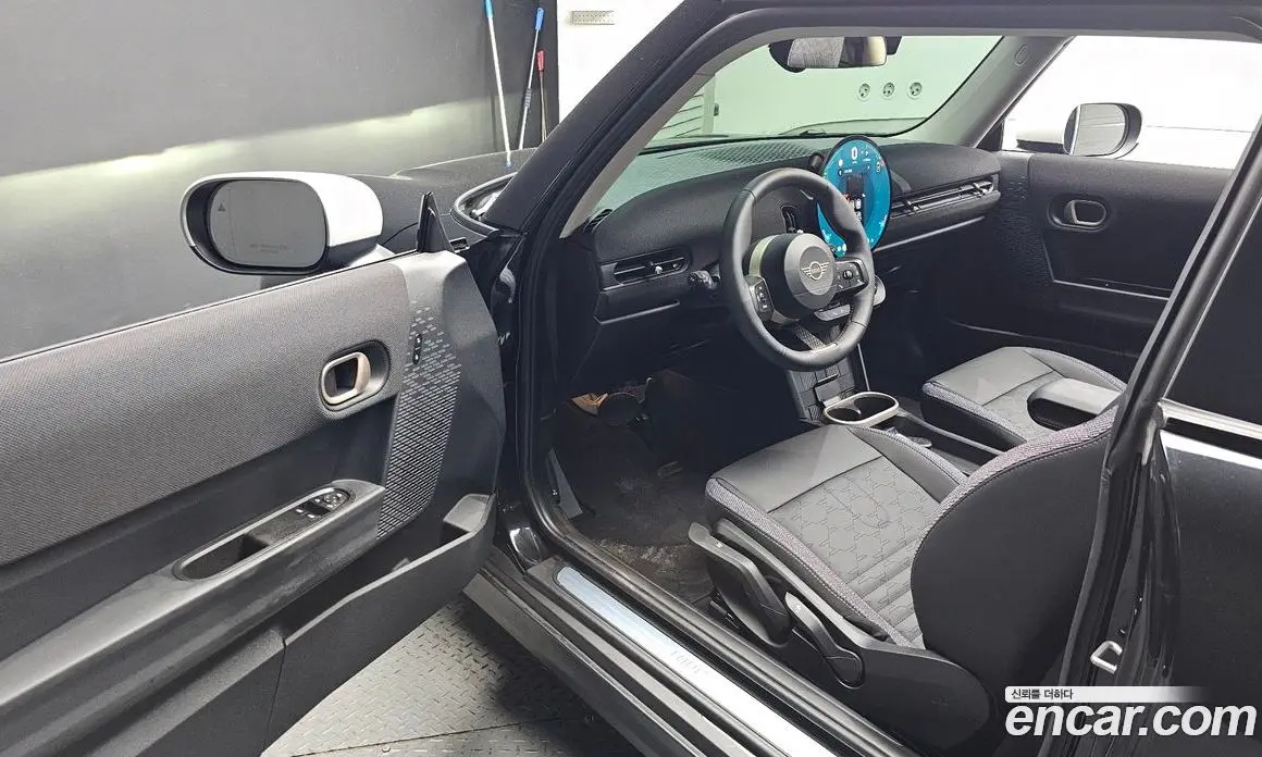 Mini Cooper 2025 2.0 автомат (гидро), фото 13 Mini Cooper 2025 2.0 автомат (гидро), фото 13