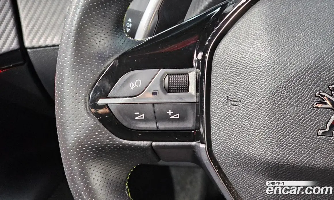 Peugeot 2008 2023 1.5 автомат (гидро), фото 16 Peugeot 2008 2023 1.5 автомат (гидро), фото 16
