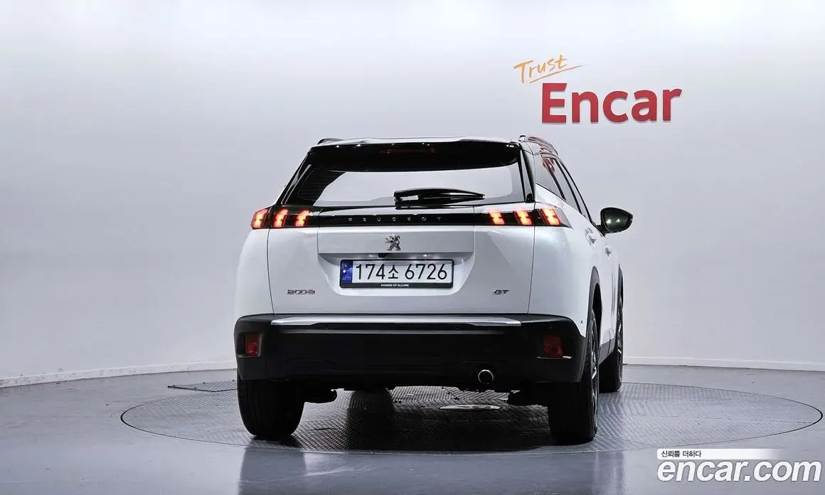Peugeot 2008 2023 1.5 автомат (гидро), фото 4 Peugeot 2008 2023 1.5 автомат (гидро), фото 4