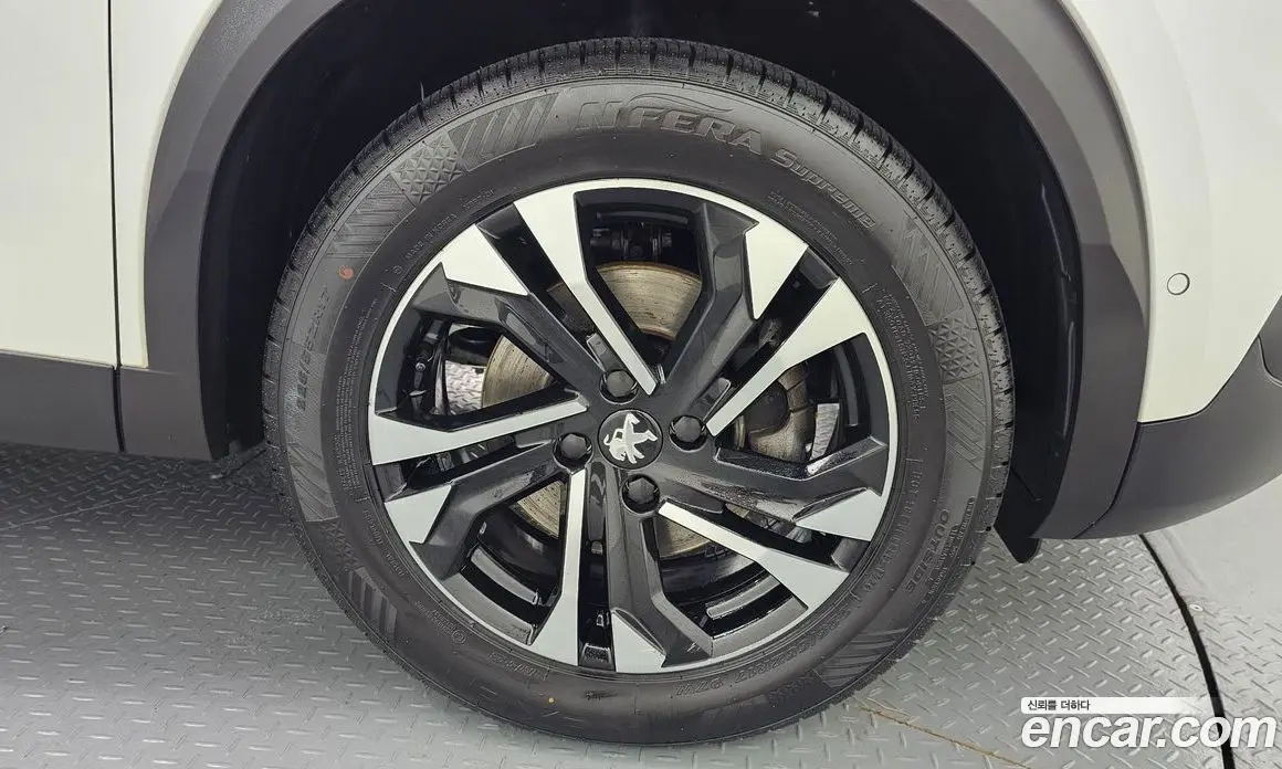 Peugeot 2008 2023 1.5 автомат (гидро), фото 7 Peugeot 2008 2023 1.5 автомат (гидро), фото 7