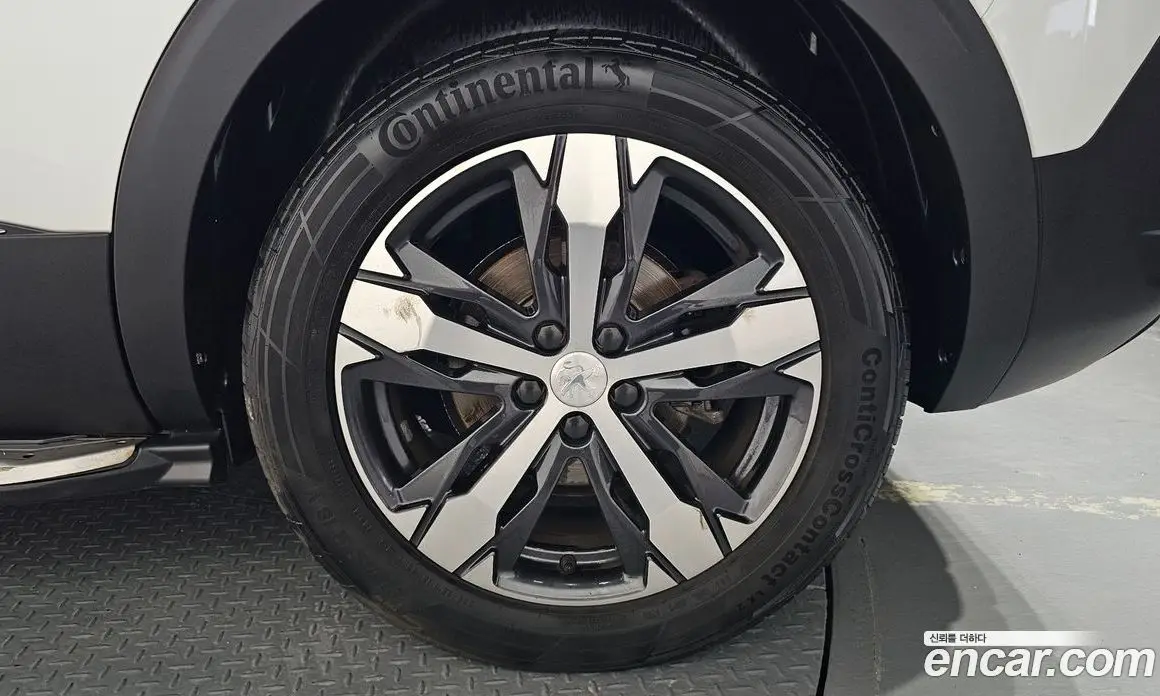 Peugeot 5008 2018 1.6 автомат (гидро), фото 6 Peugeot 5008 2018 1.6 автомат (гидро), фото 6