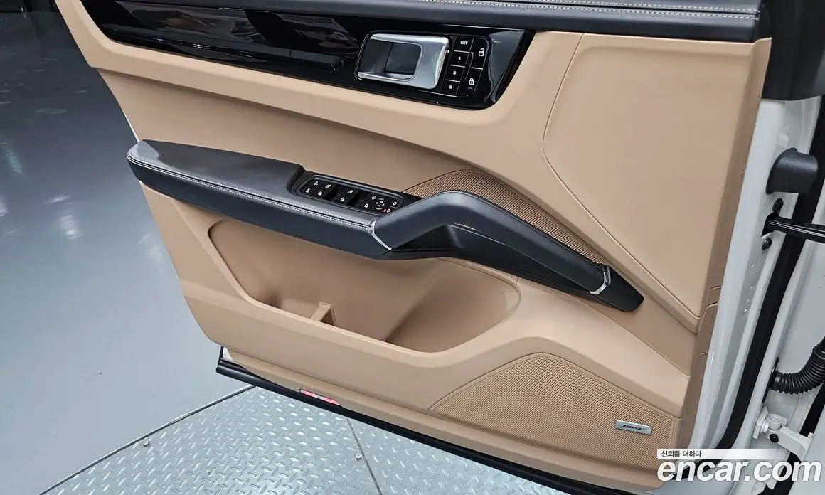 Porsche Cayenne 2020 3.0 автомат (гидро), фото 13