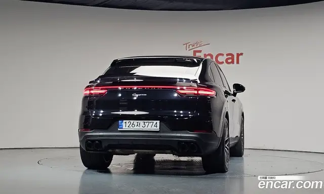 Porsche Cayenne 2022 3.0 автомат (гидро), миниатюра 3 Porsche Cayenne 2022 3.0 автомат (гидро), миниатюра 3